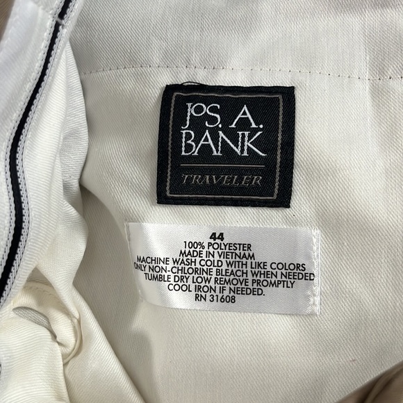 Jos A Bank Traveler Shorts Size 44 NWT - Picture 6 of 8